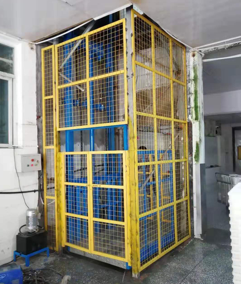 導軌式升降貨梯